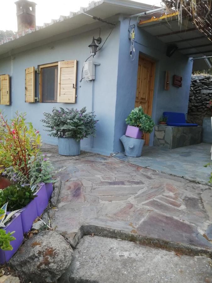 Villa Myrovolos à Armenistis  Extérieur photo