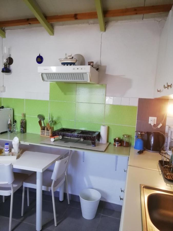 Villa Myrovolos à Armenistis  Extérieur photo
