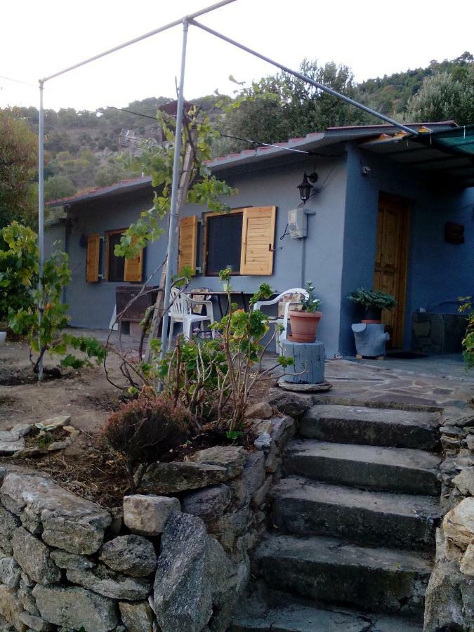 Villa Myrovolos à Armenistis  Extérieur photo